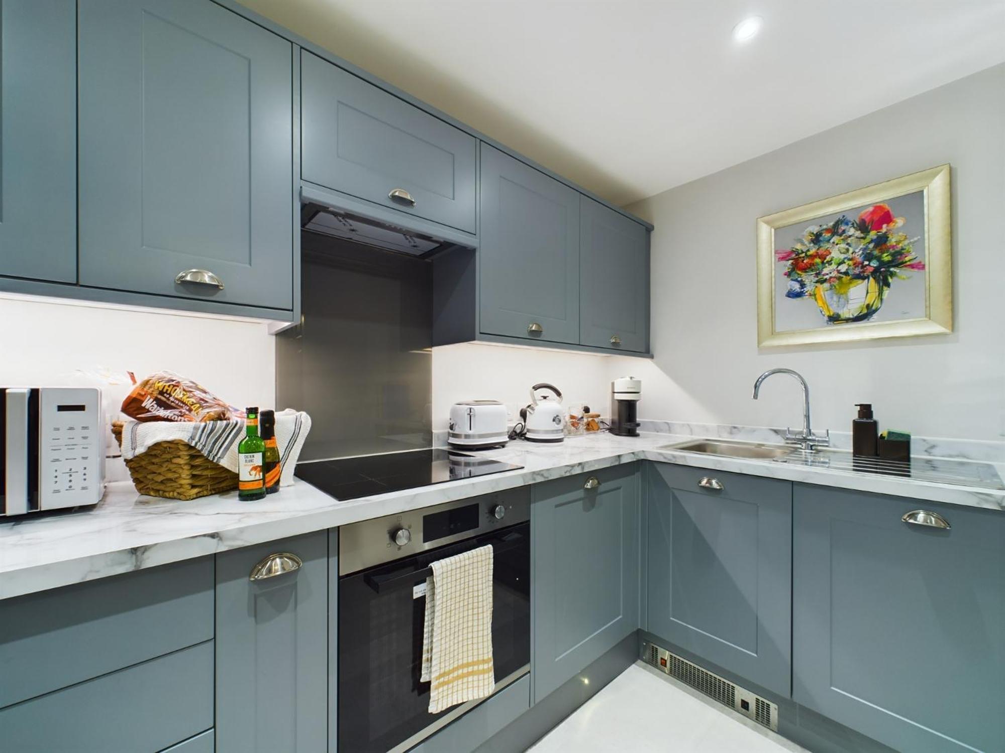 Modern Duplex Central Free Parking Wi-Fi Apartment Cheltenham Bagian luar foto