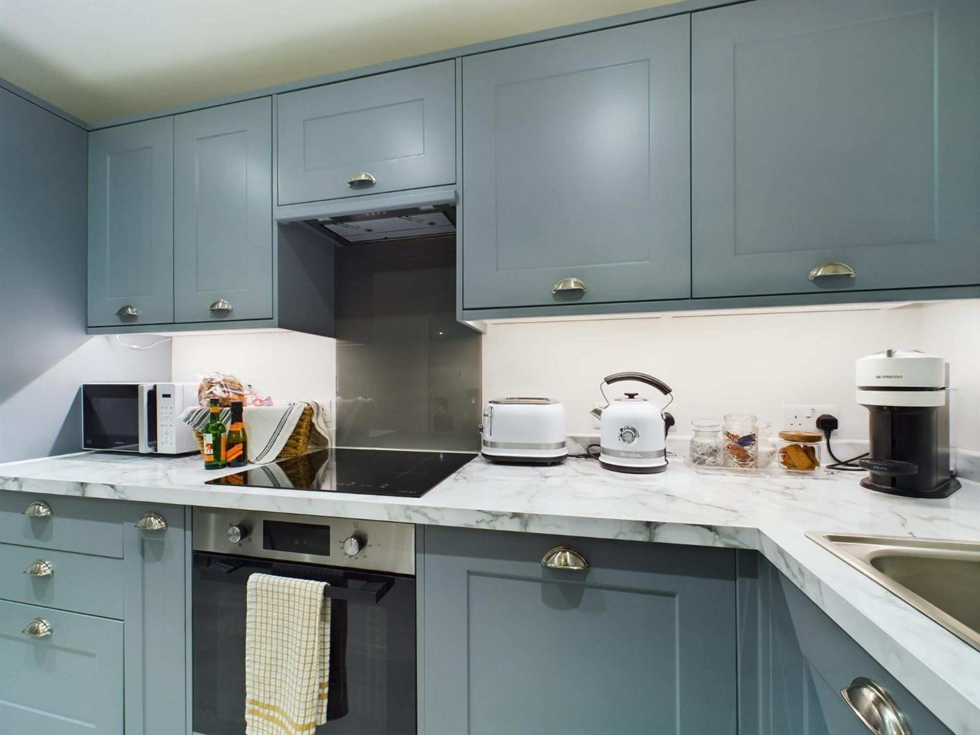 Modern Duplex Central Free Parking Wi-Fi Apartment Cheltenham Bagian luar foto